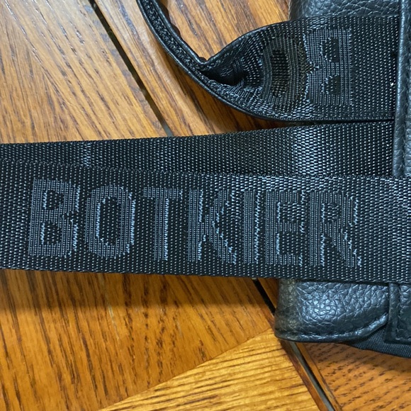 Botkier New York Trigger Mini Backpack - Picture 7 of 14